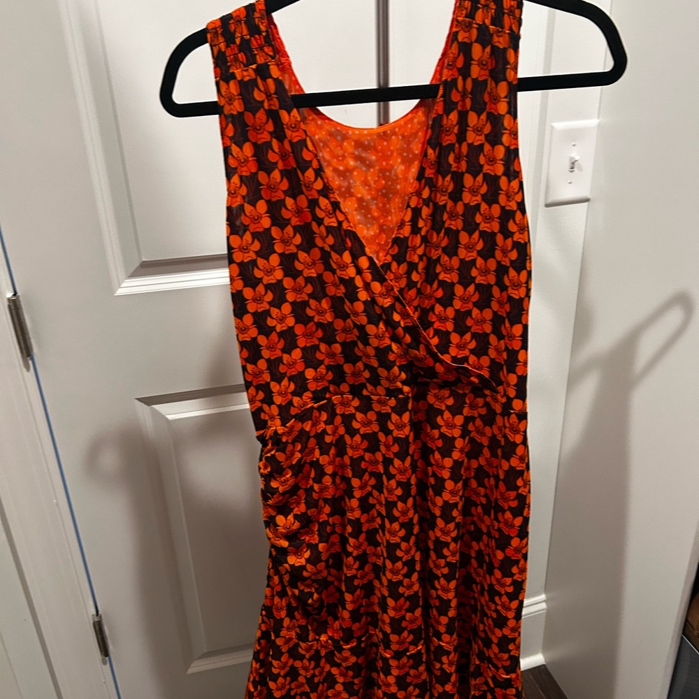 CAbi Orange and Black Sleeveless Wrap Midi Dress - reversible 2 ways